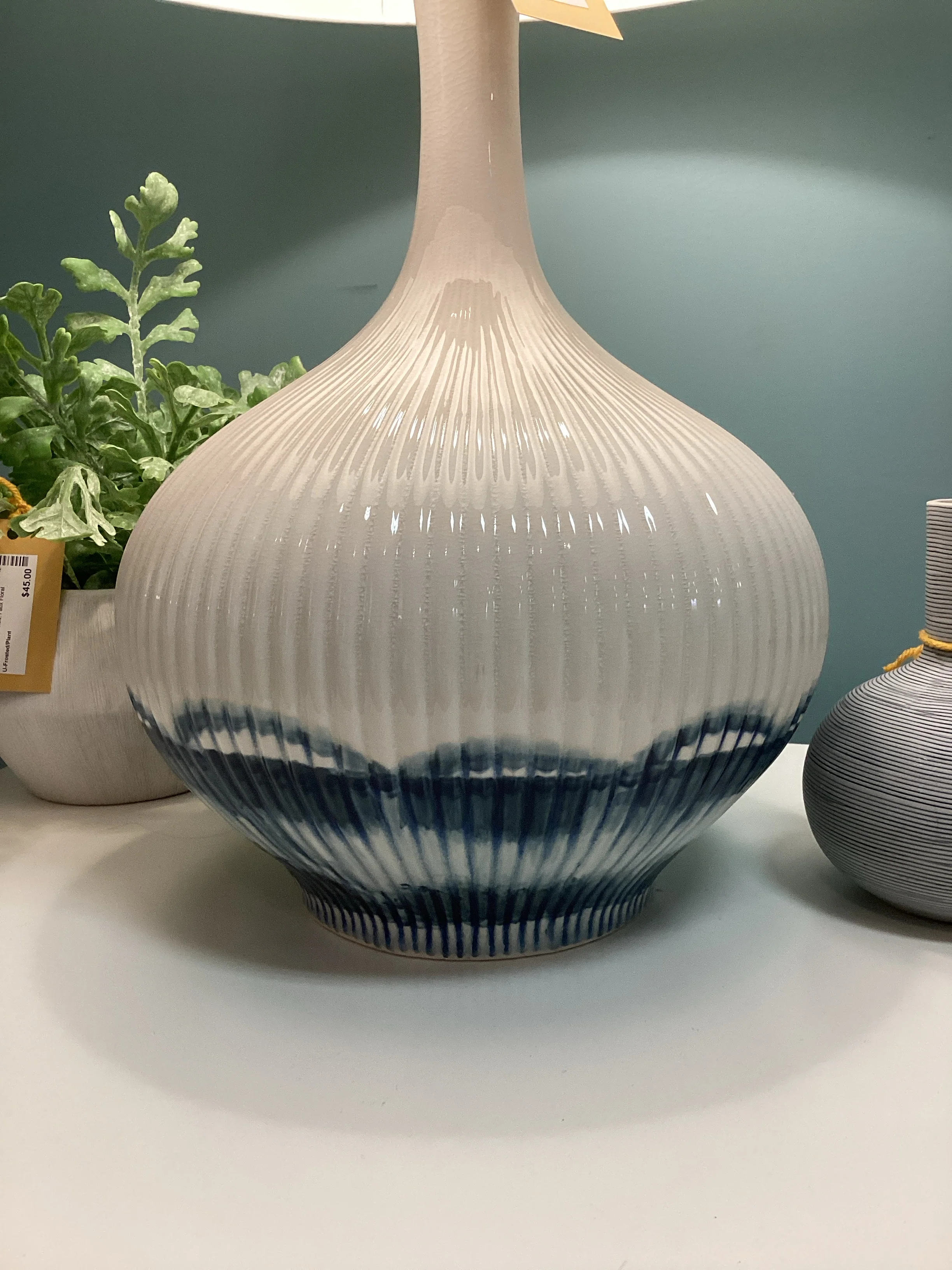 Blue and White Lamp - Image 2
