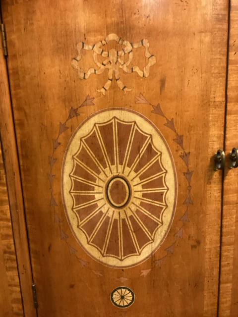 Century Side Board With Inlay - Image 3