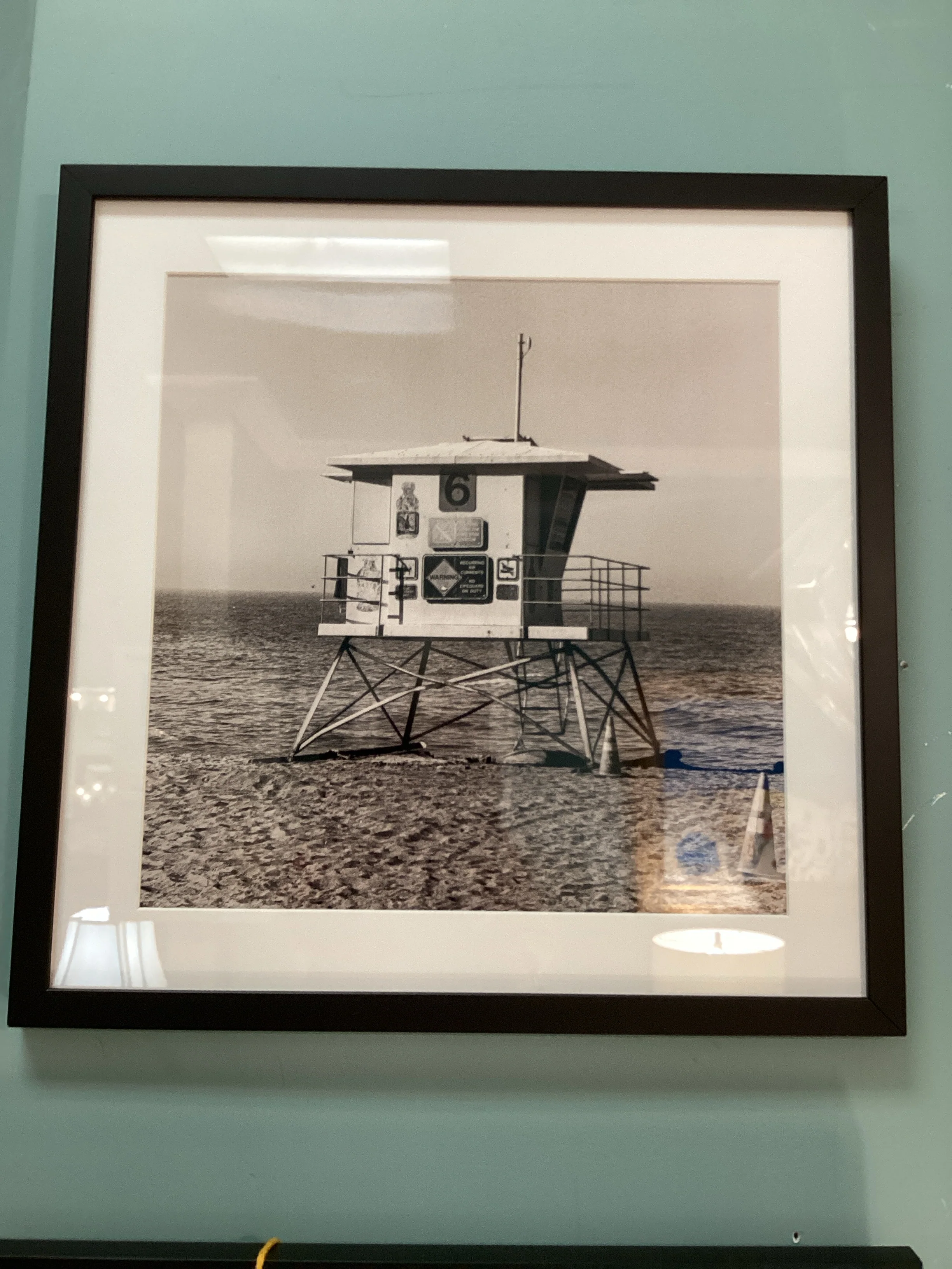 Set 3 Black & White Lifeguard Stand Photos - Image 2