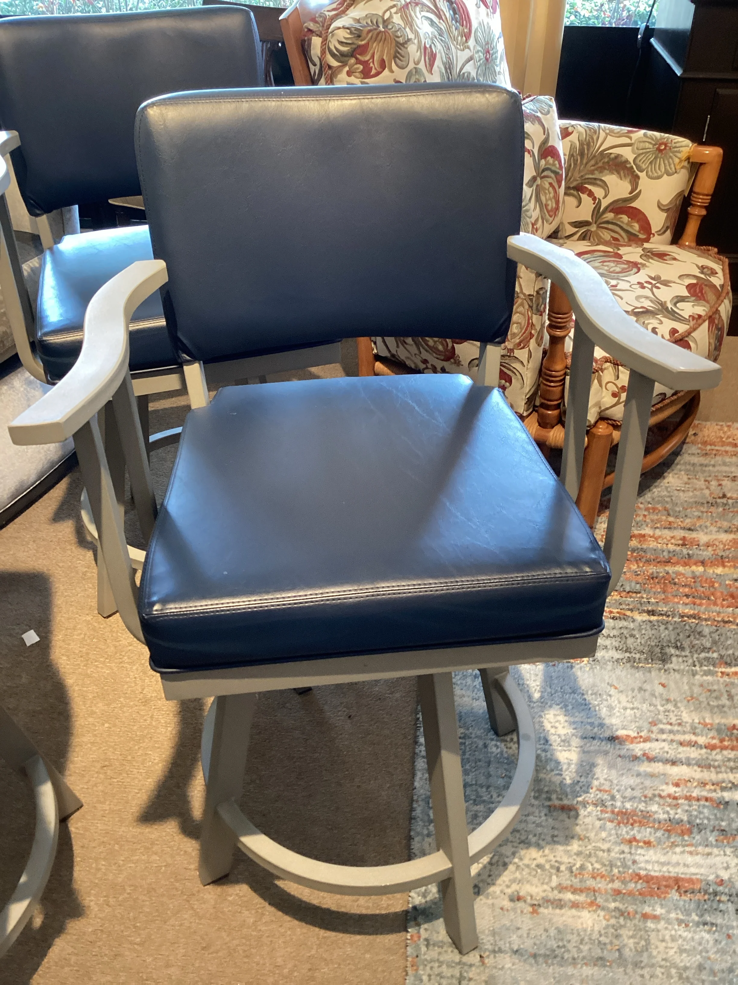Set of Three Dinettes Unlimited Barstools