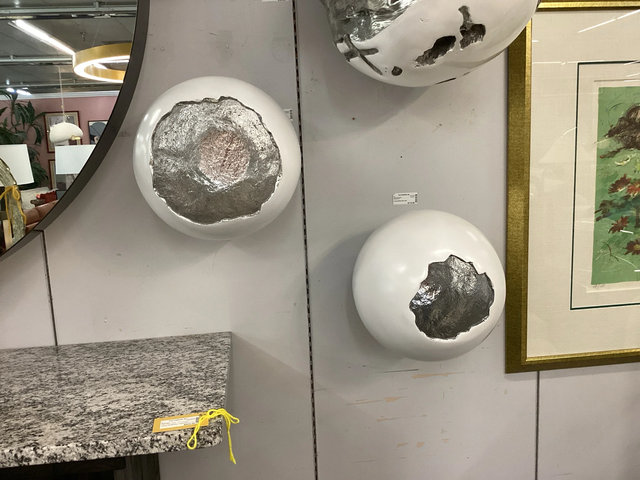 Small White And Silver Ball Wall Hanging - Image 3