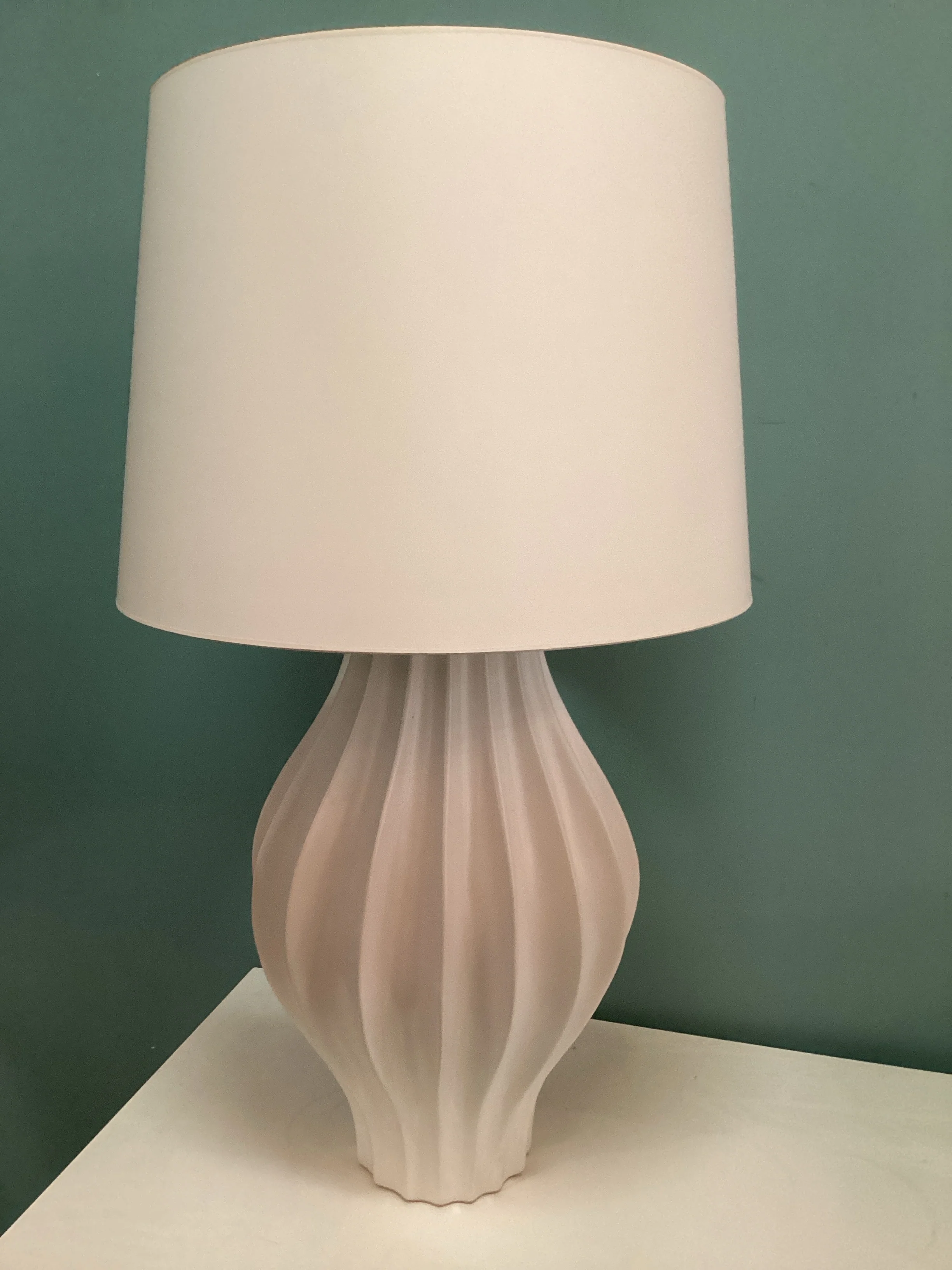 White Contemporary Matte Finish Lamp - Image 2